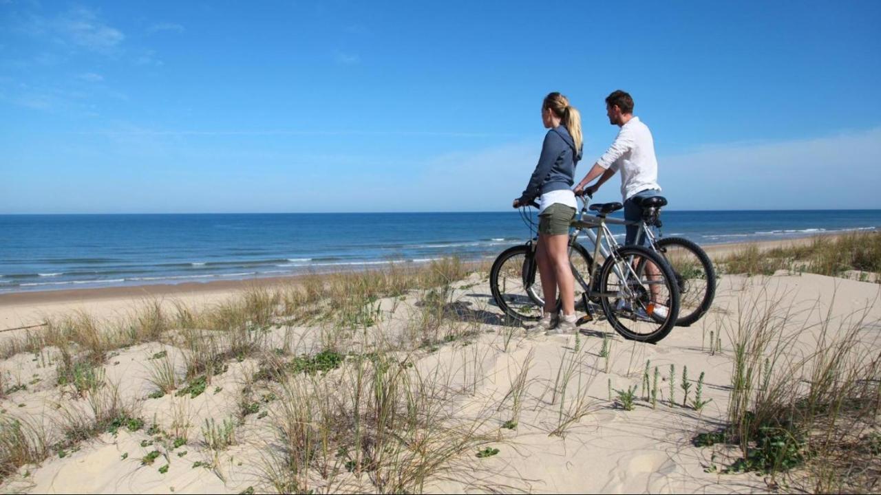 Chalet2Rent Ameland Ballum エクステリア 写真